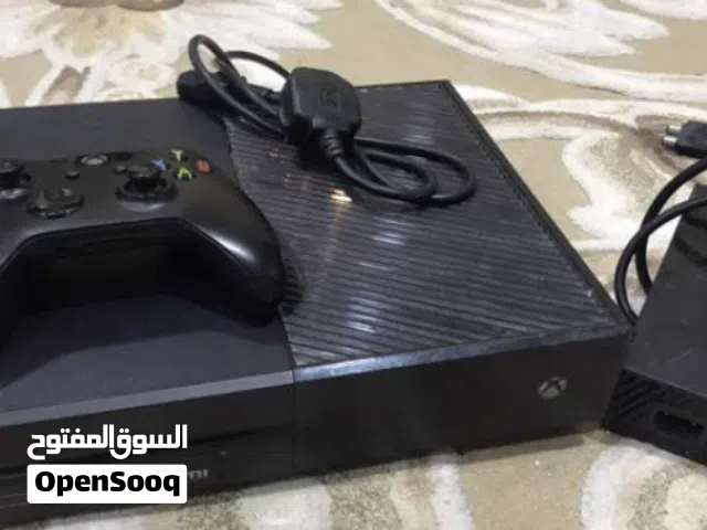 اكس بوكس نضيف للبيع مستعمل السعر رخيص مرا ومافيه حساب وا ماقد انفكت منه قطعه