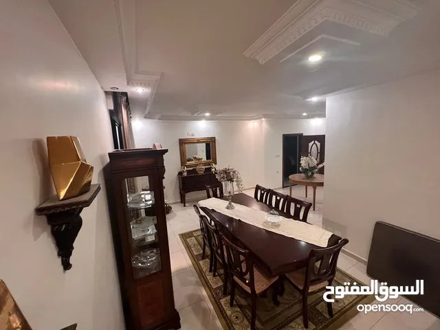 270 m2 4 Bedrooms Apartments for Rent in Amman Dahiet Al Ameer Rashed