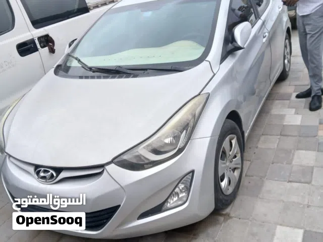 2014 Hyundai Elantra Standard