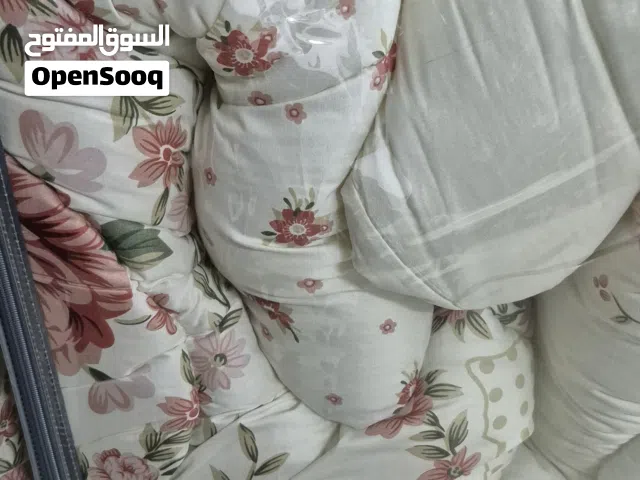 مفارش سرير غير مستخدم نهائي  جديد بالكرتون