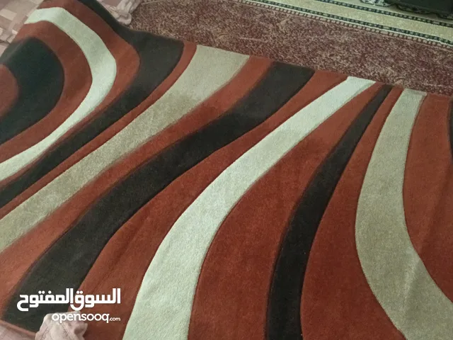 مستعمل بحاله الوكاله لا يوجد بها اي خدش