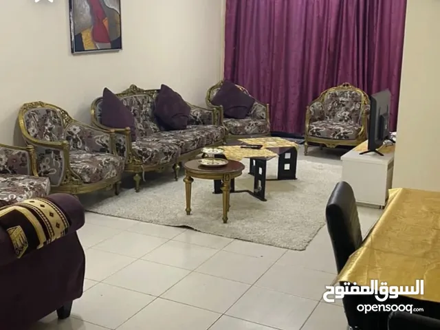 شقة مفروشة غرفتين وصالة كورنيش بحيرة خالد