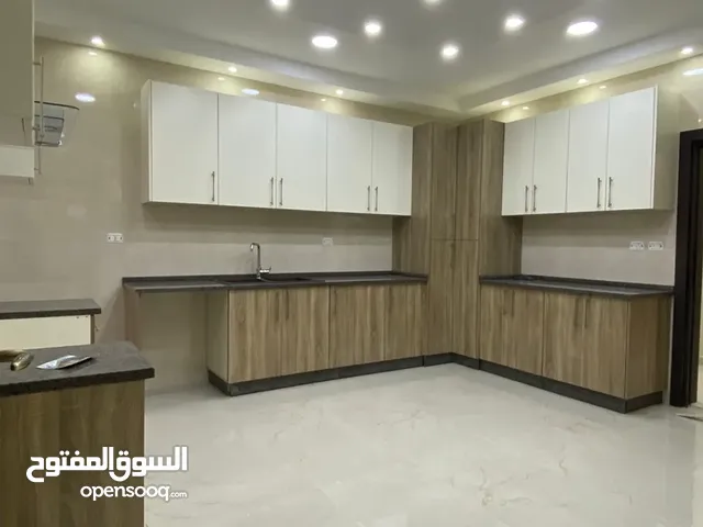 177 m2 3 Bedrooms Apartments for Rent in Amman Al Rabiah