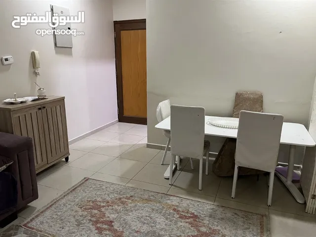 90 m2 2 Bedrooms Apartments for Rent in Hawally Salmiya