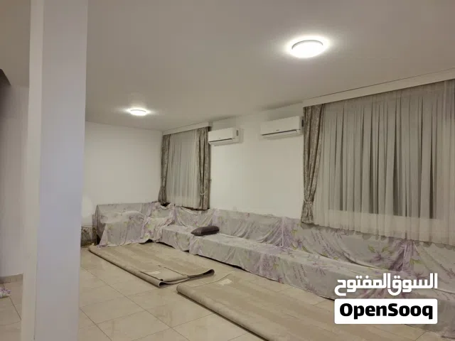 فيلا 3 طوابق للايجار الخدمي او السكنى فى النوفليين
