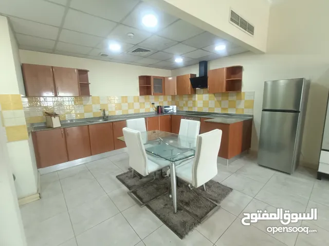 Daily /Weekly / Monthly Spacious 2 bedroom perfect for family