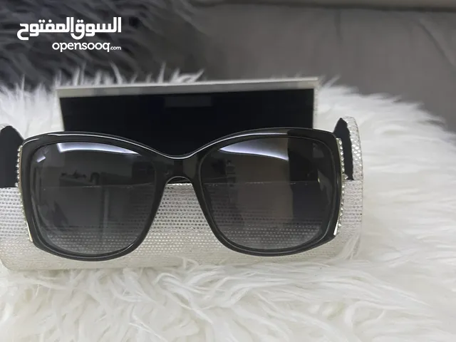 نضارات شمسية ماركة كارن ولكر للبيع