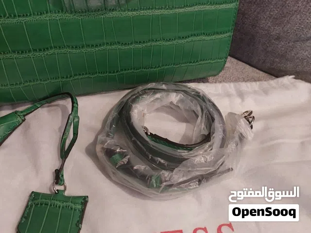 شنط نسائيه منوعة