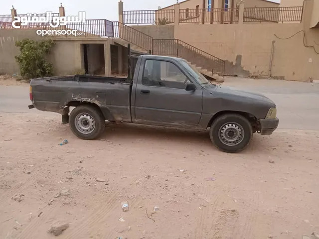 Used Toyota Hilux in Murqub