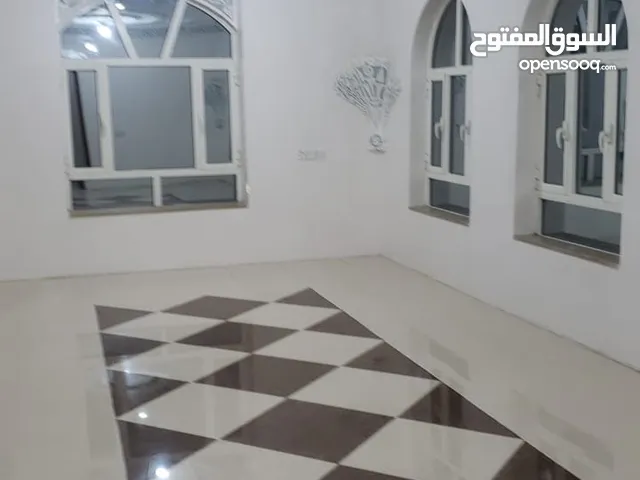 220 m2 More than 6 bedrooms Townhouse for Rent in Sana'a Diplomatic Area