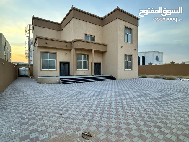 10000 m2 4 Bedrooms Villa for Rent in Ras Al Khaimah Other