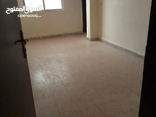 100 m2 2 Bedrooms Apartments for Rent in Zarqa Jabal Al Abyad