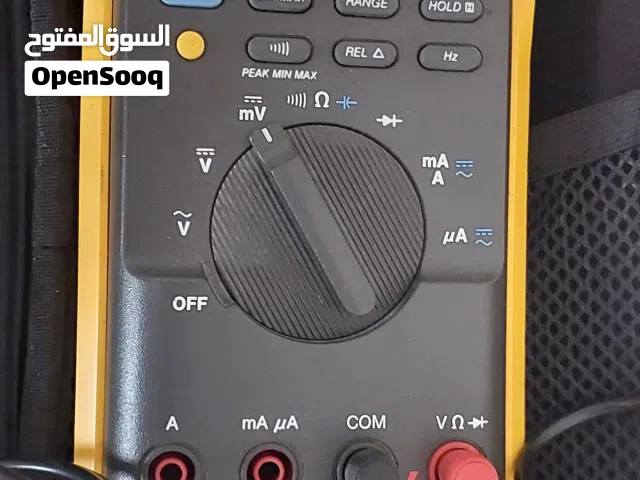 للبيع جهاز قياس متعدد احترافي - Fluke 87 True RMS اجاني من امريكا استعمل خفيف مواصفاته امريكا