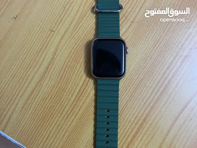 Apple watch series 5 (icloud locked )
