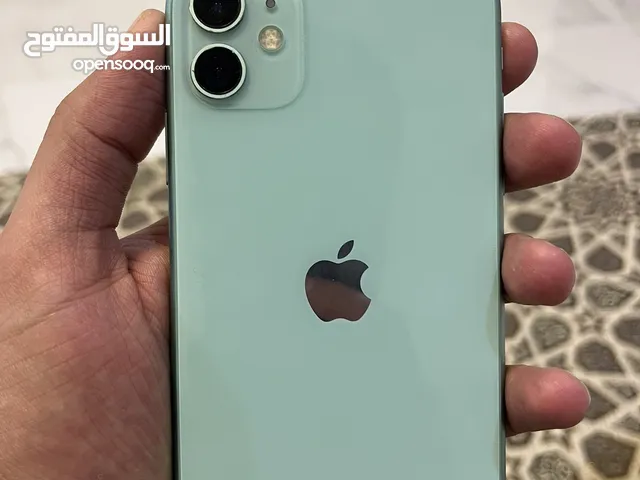 ايفون 11 نظيف ب 220$