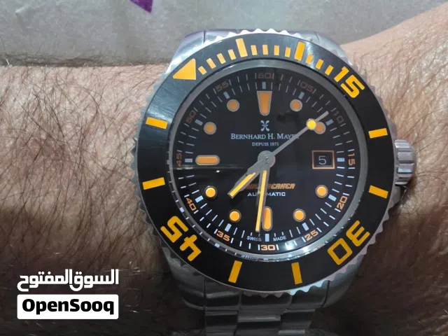 مطلوب ساعه من كيونت