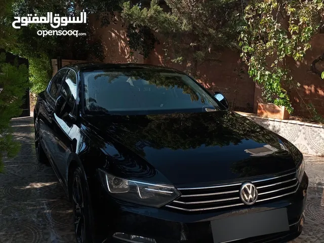 Used Volkswagen Passat in Tubas