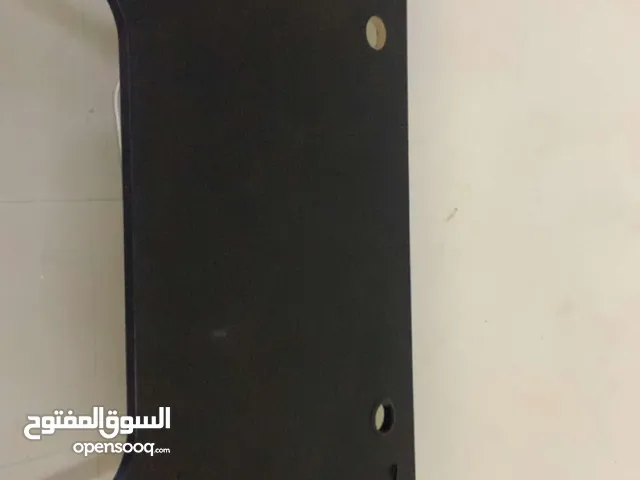 طاولة قيمنق للبيع مستعمل شبه جديد )بسعر200 درهم) قابل للمقايضة واتساب