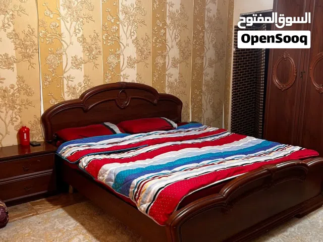غرفة نوم زوجية إيطاليية غنية عن التعرف بضاعة الأولى نظيفة هلبا للبيع
