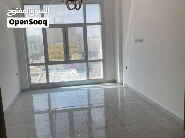 83 m2 2 Bedrooms Apartments for Rent in Muscat Al-Hail