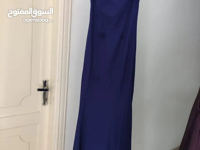 فستان كحلي مقاسM