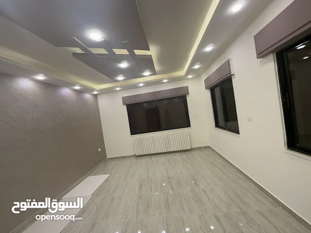 770 m2 More than 6 bedrooms Villa for Rent in Amman Tla' Ali