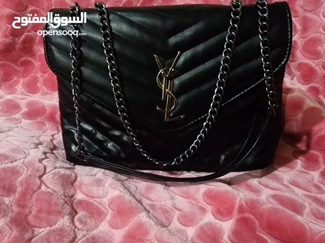 Black Louis Vuitton for sale  in Meknes