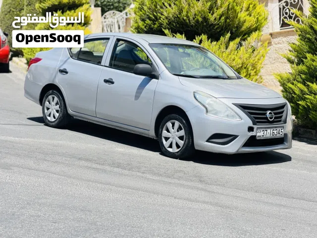 2015 Nissan Sunny Standard