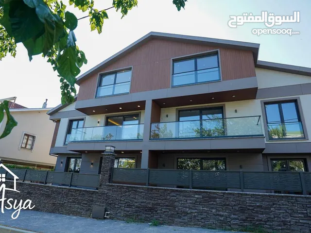 فيلا فاخرة 7+1 بتصميم معماري رائع في سيليفري – سليمباشا تبعد 3 دقائق فقط عن البح