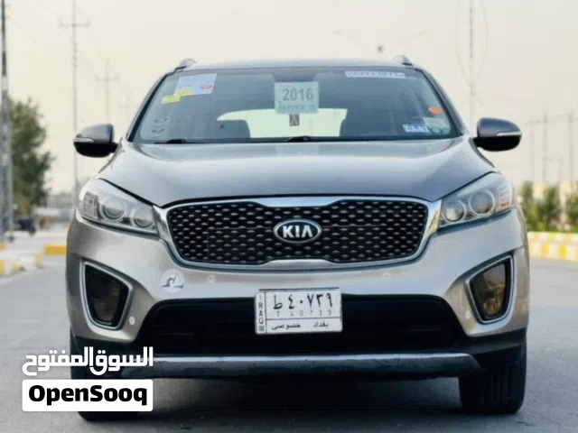 2016 Kia Sorento Standard