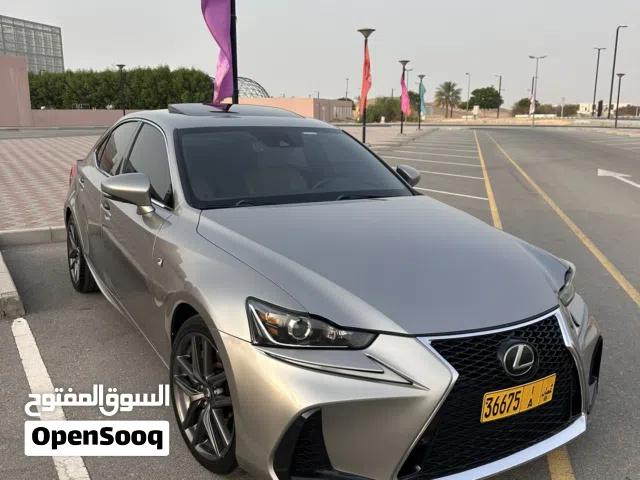 لكزس is 300 F sport للبيع