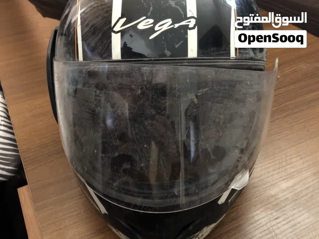 خوذة دراجة ناريه للبيع