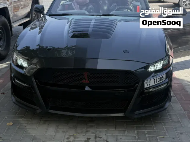 Convertible Mustang GT premium 5.0 US specs perfect condition 2019