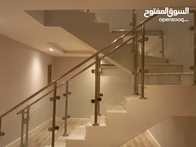 180m2 3 Bedrooms Apartments for Rent in Al Riyadh Al Malqa