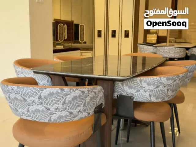 لا تخلي سفرتك عادية! طاولة طعام رخام فخمة تخلي كل ضيف ينبهر إذا تحب الفخامة والذوق العالي