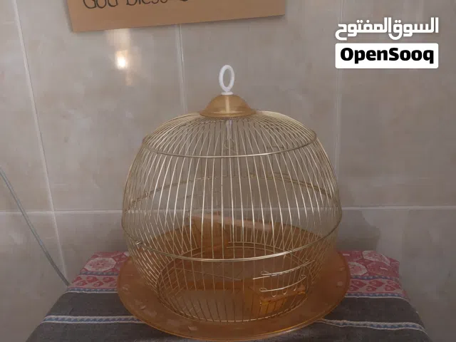 قفص عصافير و طيور مستعمل بحالة جيدة جدا
