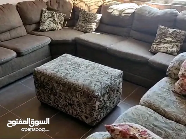 طقم كنب كورنر وغرفة نوم اولاد