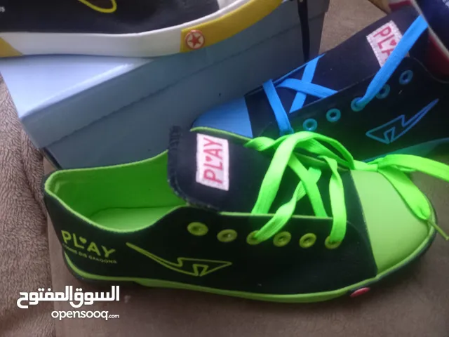 40 Sport Shoes in Basra