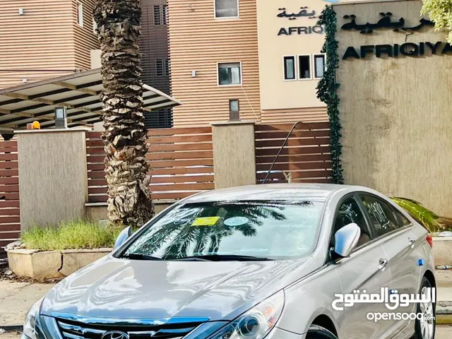 Used Hyundai Sonata in Tripoli