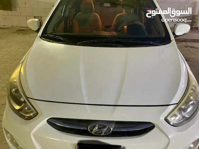 HYundai Accent, GCC, 2015