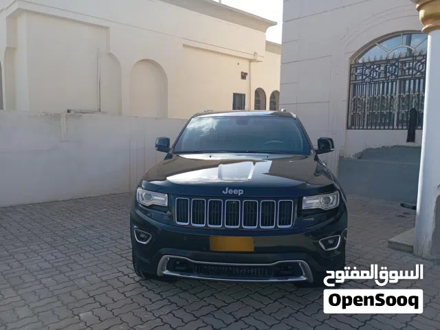 2015 جيب جراند شيروكى Limited