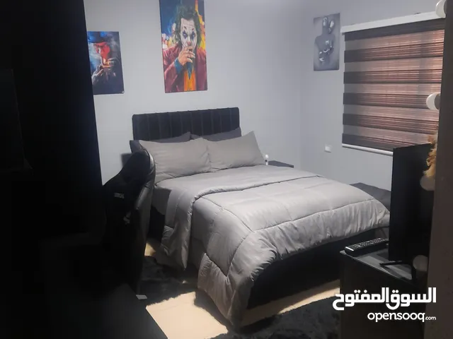غرفة نوم جديدة أستعمال بسيط جدا بسعر 350 غرفة نوم جديدة أستعمال بسيط جدا بسعر 350 ، السعر من الآخر