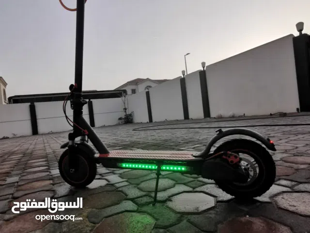 سكوتر كهربائي (السعر قابل للتفاوض)