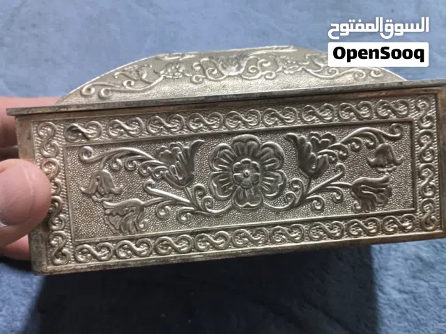 صندوق مجوهرات أوروبي مزخرف