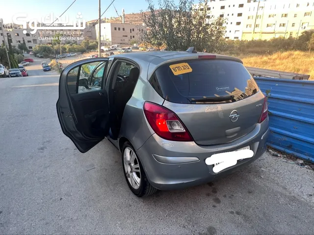 Opel Corsa 2011 in Nablus