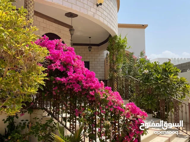 ايجار بيت موثث مع تكيف