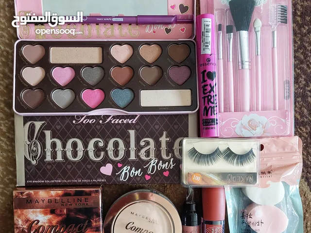 بكجات هدايا مكياج شامل التوصيل داخل عمان
