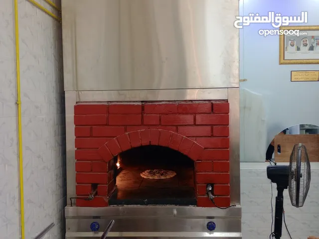 معدات كافتيريا ومطاعم بحالة جيد جدا