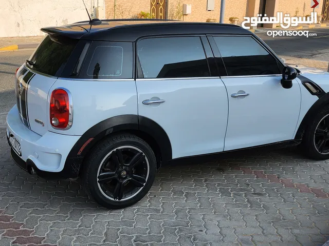 Mini Cooper 2013 black and white, black leather, full panorama