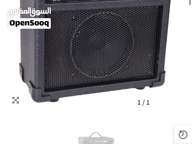 Guitar Amplifier with Professional Cable for Sale أمب قيتار مع كيبل أصلي – بحالة ممتازة